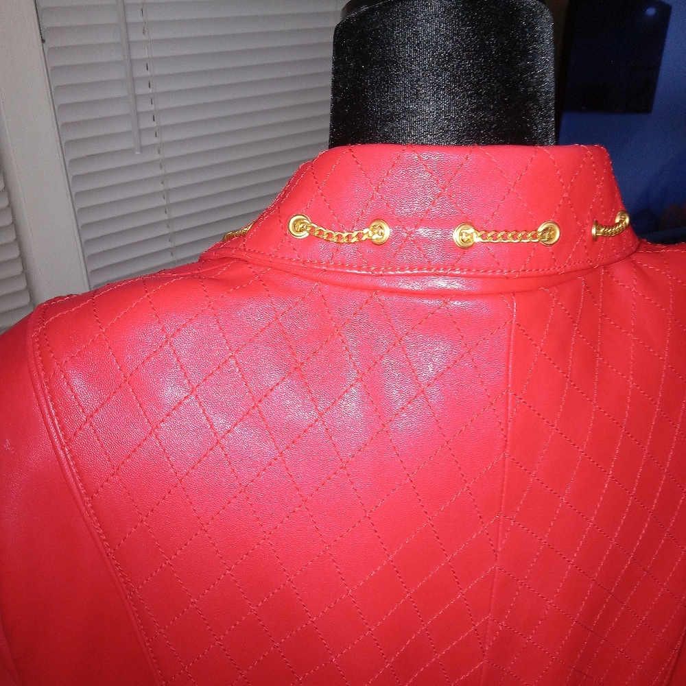 Leather Jacket - Picture 4 of 7